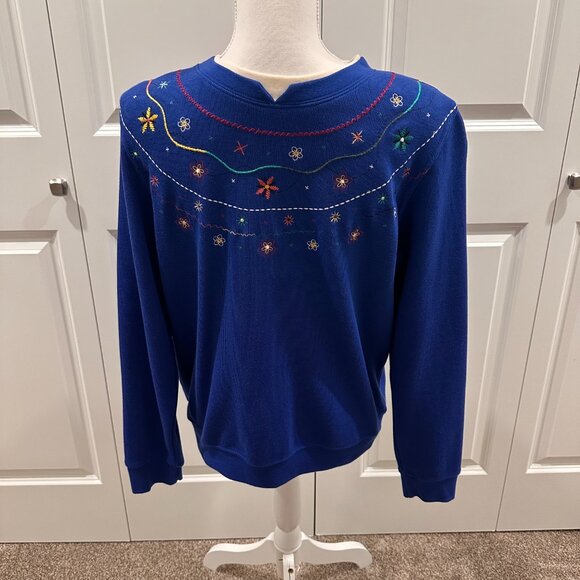 Royal blue Koret Sweater embroidered with flowers and other designs size medium - Picture 2 of 2